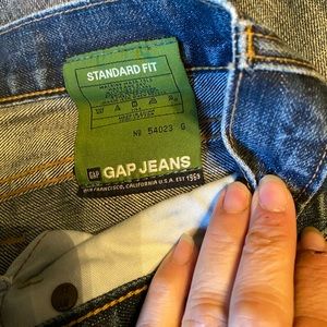 Men’s Gap jeans standard fit